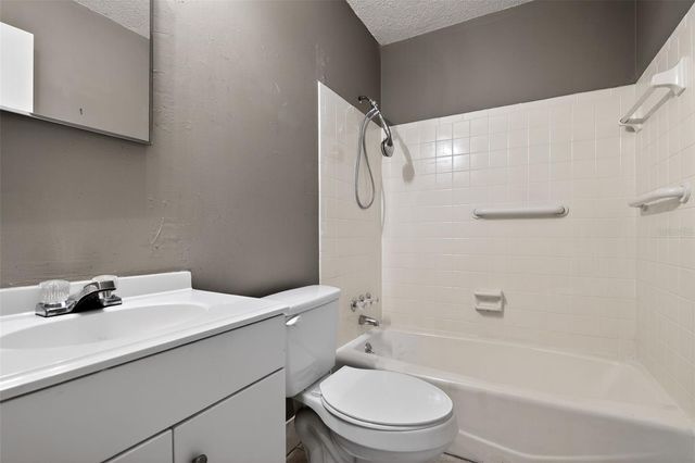 6 SPRING LANE WAY, Ocala, FL 34472