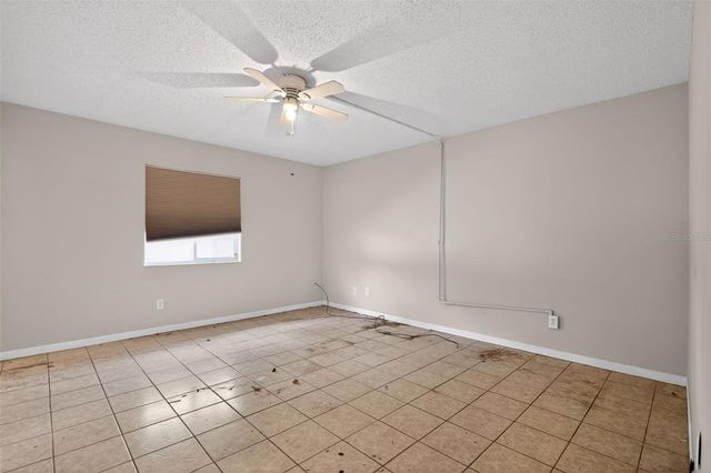 6 SPRING LANE WAY, Ocala, FL 34472