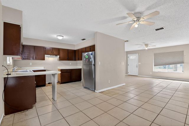 6 SPRING LANE WAY, Ocala, FL 34472