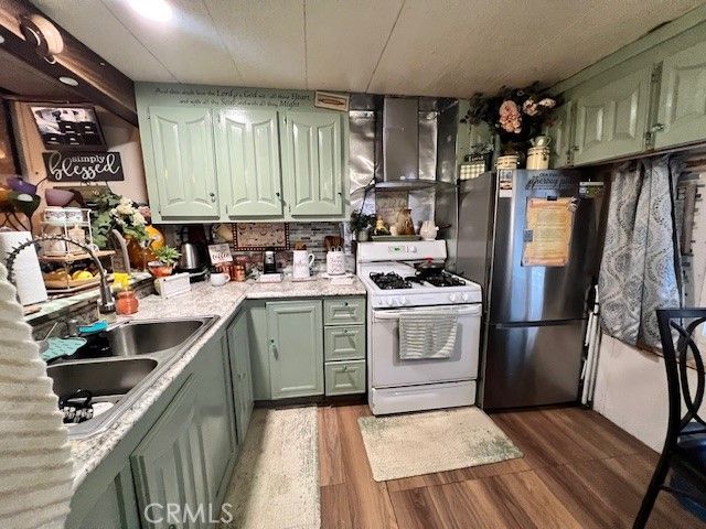 13892 Pioneer Road, Space 29A 29A, Apple Valley, CA 92307