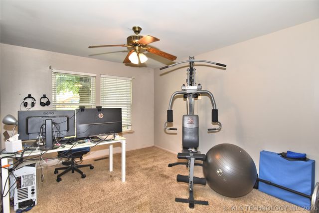 1209 Oakwood Drive, Broken Arrow, OK 74011
