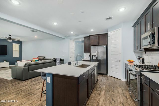 1171 E ARMSTRONG Way, Chandler, AZ 85286