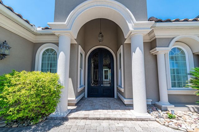 1011 Bluffview Dr., Myrtle Beach, SC 29579