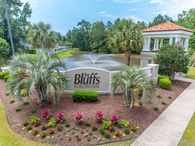 1011 Bluffview Dr., Myrtle Beach, SC 29579