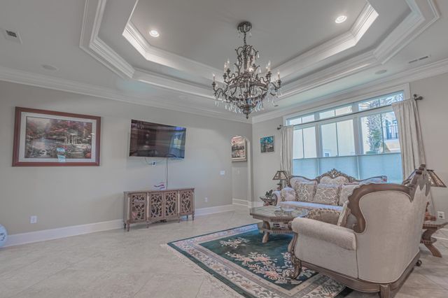 1011 Bluffview Dr., Myrtle Beach, SC 29579