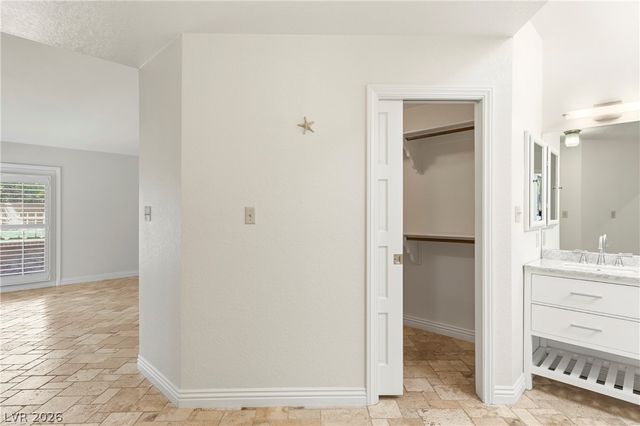 7159 Mission Hills Drive, Las Vegas, NV 89113