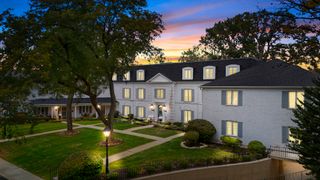 7324 Heritage Court 2D, Frankfort, IL 60423