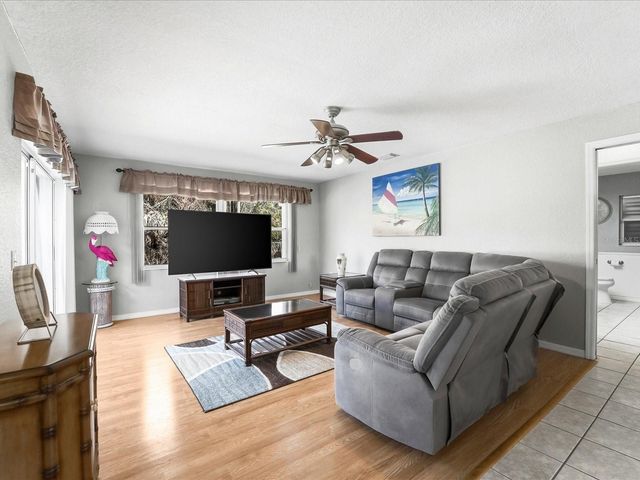 421 STRASBURG DRIVE, Port Charlotte, FL 33954