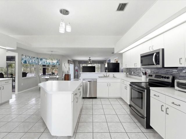 421 STRASBURG DRIVE, Port Charlotte, FL 33954