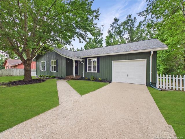 295 Appaloosa Drive, Spring Lake, NC 28390