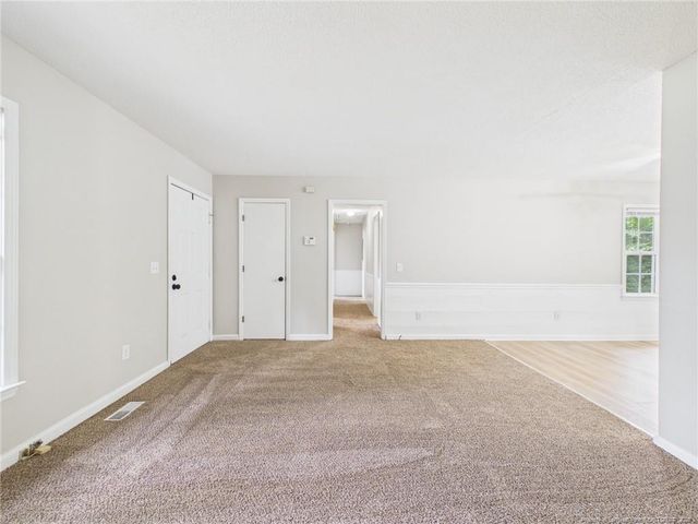 295 Appaloosa Drive, Spring Lake, NC 28390