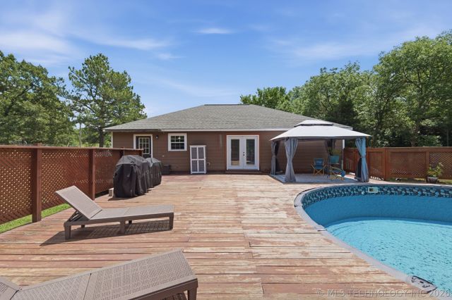 26433 W 41st Street S, Sand Springs, OK 74063