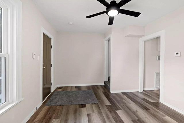 217 MILL STREET, Oshkosh, WI 54901