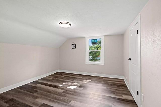 217 MILL STREET, Oshkosh, WI 54901