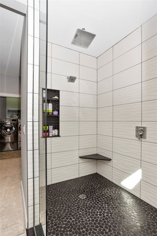 3665 NW 177th Court, Clive, IA 50325