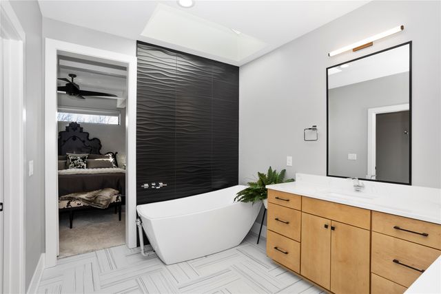 3665 NW 177th Court, Clive, IA 50325