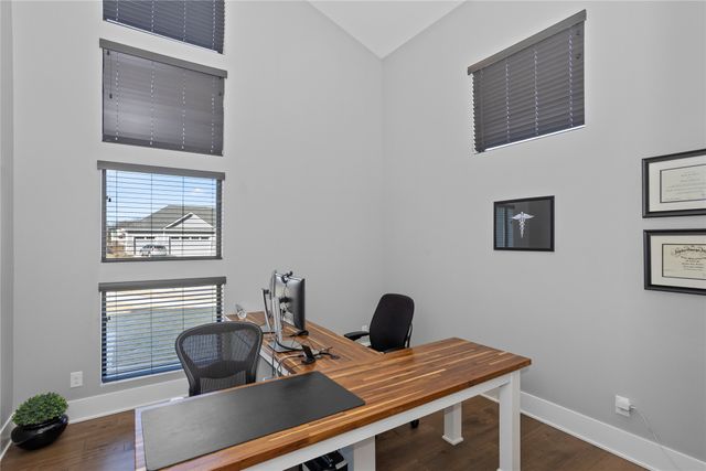 3665 NW 177th Court, Clive, IA 50325