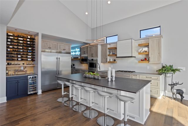 3665 NW 177th Court, Clive, IA 50325