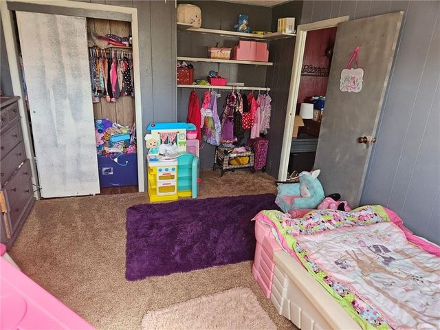 94 11th Street, Chillicothe, MO 64601