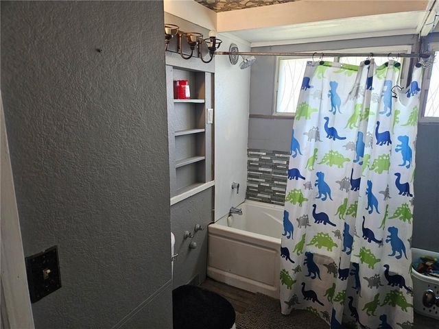 94 11th Street, Chillicothe, MO 64601