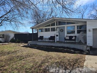 94 11th Street, Chillicothe, MO 64601