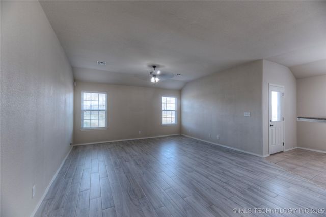 7300 S Gardenia Avenue, Broken Arrow, OK 74011