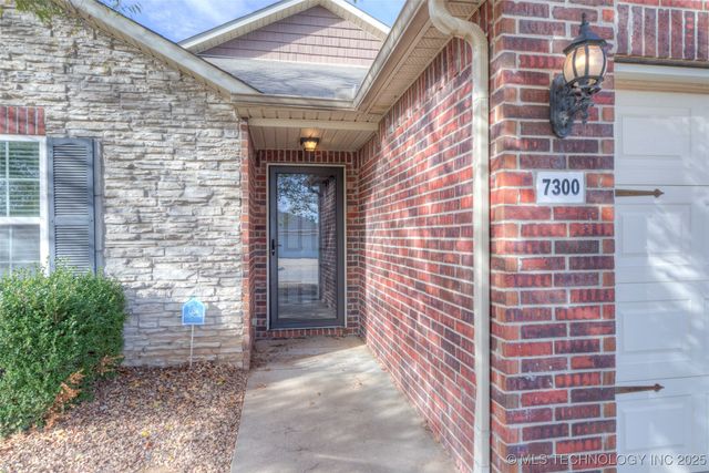 7300 S Gardenia Avenue, Broken Arrow, OK 74011