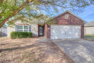 7300 S Gardenia Avenue, Broken Arrow, OK 74011