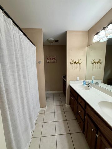 39 Valley CT, Sheridan, AR 72150