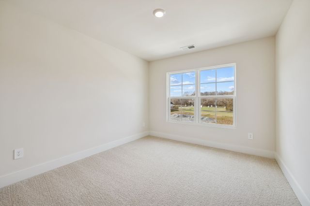 609 Tulip Springs Ct, Hermitage, TN 37076
