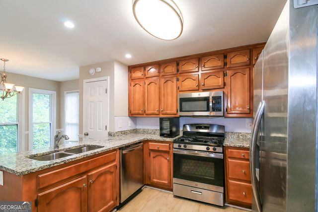3125 Rock Creek Drive, Rex, GA 30273