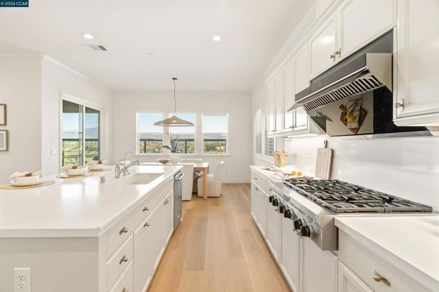 1195 Trumpet Vine Ln, San Ramon, CA 94582
