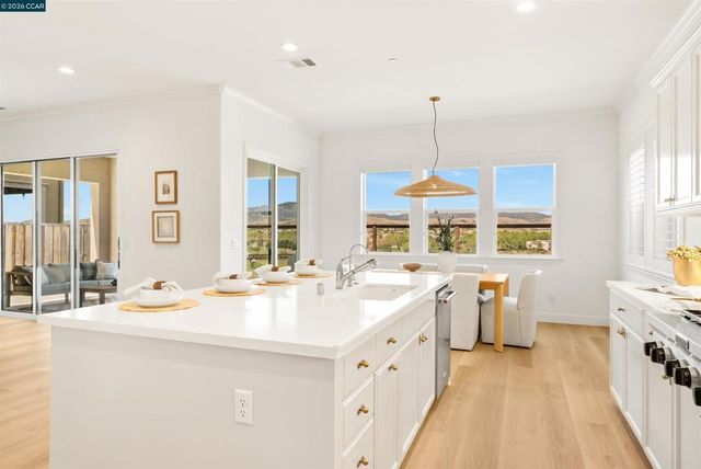 1195 Trumpet Vine Ln, San Ramon, CA 94582