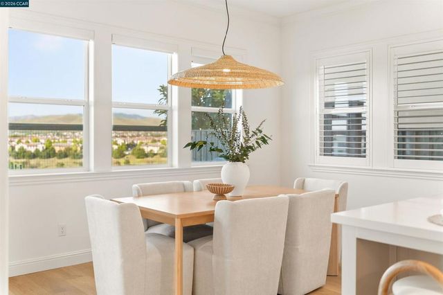 1195 Trumpet Vine Ln, San Ramon, CA 94582
