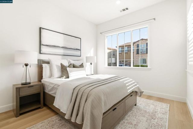 1195 Trumpet Vine Ln, San Ramon, CA 94582