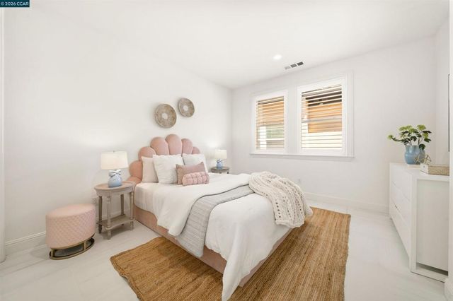 1195 Trumpet Vine Ln, San Ramon, CA 94582