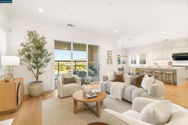 1195 Trumpet Vine Ln, San Ramon, CA 94582