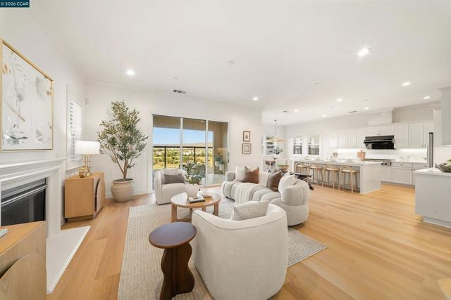 1195 Trumpet Vine Ln, San Ramon, CA 94582
