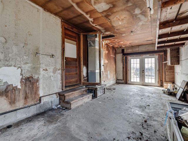 10050 E Maguire Road, Noble, OK 73068