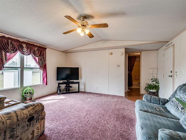 10050 E Maguire Road, Noble, OK 73068