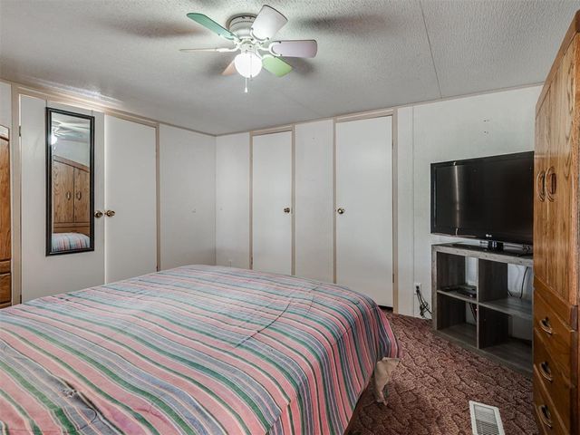 10050 E Maguire Road, Noble, OK 73068