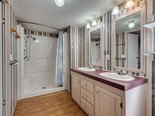 10050 E Maguire Road, Noble, OK 73068