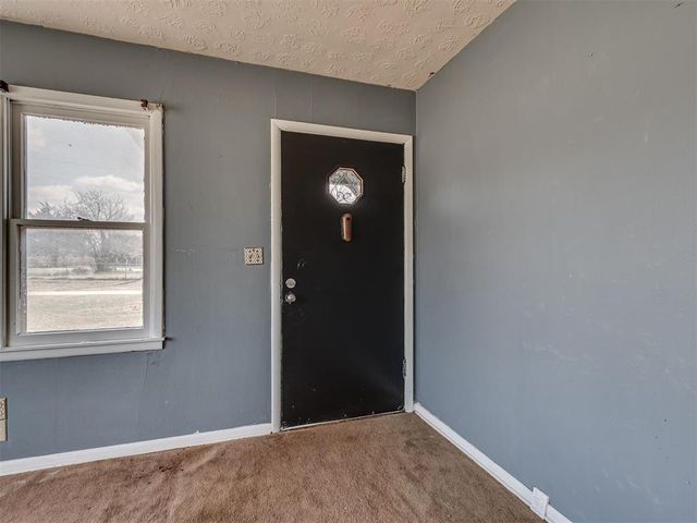 10050 E Maguire Road, Noble, OK 73068