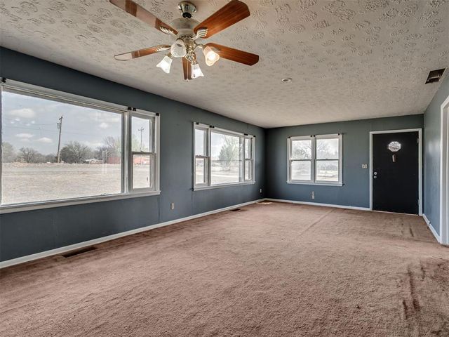 10050 E Maguire Road, Noble, OK 73068