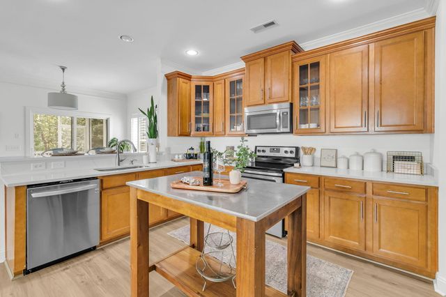 485 Sanders Farm Lane, Wando, SC 29492