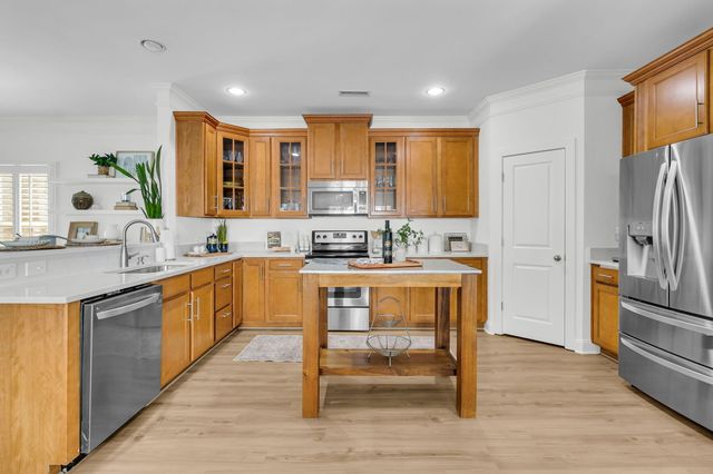 485 Sanders Farm Lane, Wando, SC 29492