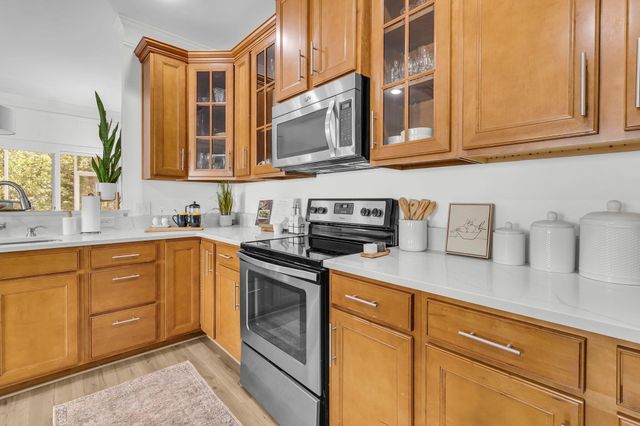 485 Sanders Farm Lane, Wando, SC 29492