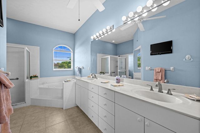 410 SE 20TH COURT, Cape Coral, FL 33990