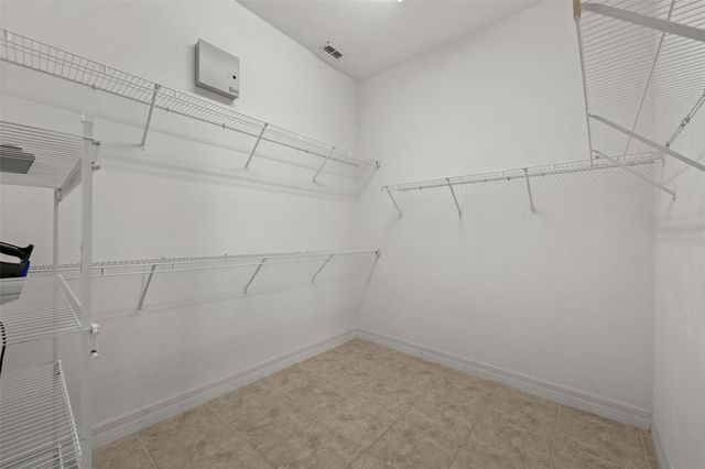 410 SE 20TH COURT, Cape Coral, FL 33990