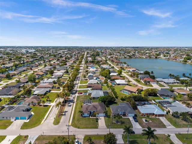410 SE 20TH COURT, Cape Coral, FL 33990